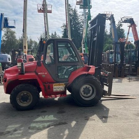 M50.4 4