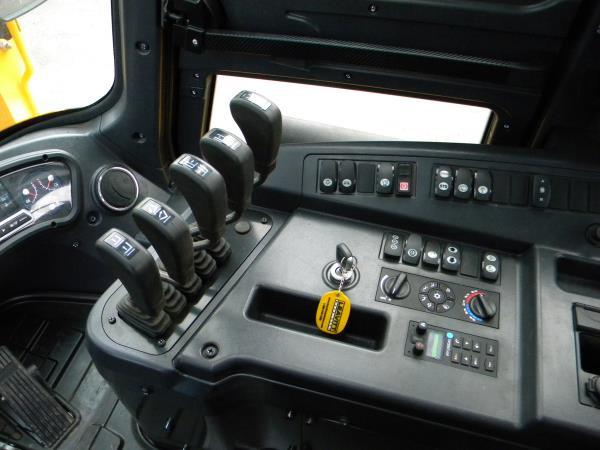 110D-9 4