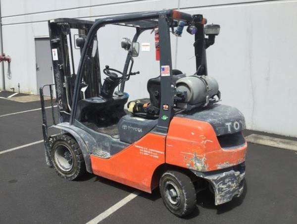 EQU016261
